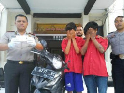 Ingin Punya Uang Buat Jajan, Dua ABG Njambret