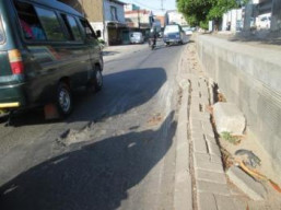  Salahi Bestek, Jalan Aspal  Pasar Asem Simo