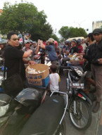 Seniman Jalanan Bersama GARAD Berbagi Kebahagian