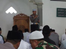 Safari Jumâ€™at Dimanfaatkan Sosialisasi Tertib Berlalulintas