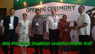 Gus Iful Buka Pameran Surabaya Manufacturing 2017