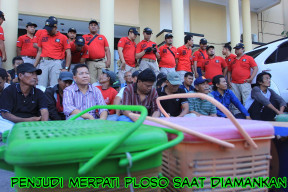 Judi Dadu dan Merpati Kawasan Ploso di Grebek.