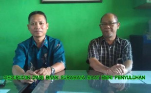 BNNK Surabaya Lakukan Penyuluhan 35 Remaja RW 03 Kupang Krajan