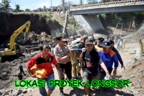 Proyek Jembatan Longsor, Kadis PUPR Selisih Paham Dengan BPBD, Bupati Diminta Koperatif.
