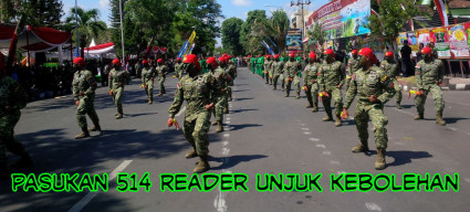 Masyarakat Antusias Melihat Peringatan HUT TNI ke 72 di Halaman Makodim 0822.