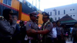 Kapolres Tanjung Perak Takdir Matanete Serah Jabatan Pada  AKBP Ronny Suseno,S.i,k