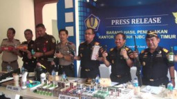 Bea Cukai Perak Gagalkan Penyelundupan Air Soft Gun dan Sex Toys