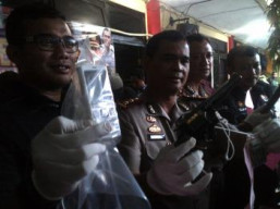Penjambret Senpi Brigadir Taufan di Dor