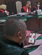 Gelapkan Uang PT. DMU Sebesar Rp366 Juta, Terdakwa Yesi Febrianti Dituntut 27 Bulan Penjara