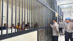 Polres Gresik Lakukan Pengecekan Ruang Tahanan Secara Masif di Hari Raya Nyepi