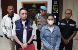 Satreskrim Polres Gresik Pastikan Perampokan di PPS Gresik Rekayasa, HP dan Perhiasan ternyata Digadaikan Sendiri