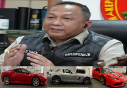 Tim Penyidik Sita 3 Unit Mobil Mewah Dalam Perkara Komoditas Timah