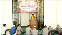 Kajian Binrohtal Polres Gresik Tingkatkan Keimanan dan Profesionalisme Personel