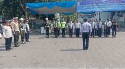 Ops Patuh Semeru 2024, Satlantas Gresik Gencarkan Himbauan Keselamatan di Terminal Bunder