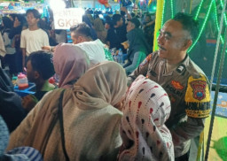 Layanan Prima kepada masyarakat, Polres Gresik Gelar Pengamanan Tradisi Rebo Wekasan di Desa Suci