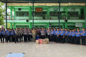 Gandeng Ponpes Mambaus Sholihin,  Polres Gresik Tingkatkan Keselamatan Berlalu Lintas