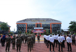 Polres Gresik Gelar Apel Pasukan, Pastikan Kesiapan Pengamanan Jelang Nataru