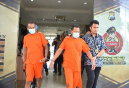 Dua Pelaku Perampokan di Perum De Naila Berhasil Diringkus Satreskrim Polres Gresik, Satu Orang DPO