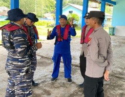 Masuki Hari Ketiga, Tim Gabungan Satpolairud Polres Gresik Terus Lakukan Pencarian Nelayan Hilang Di Perairan Bawean