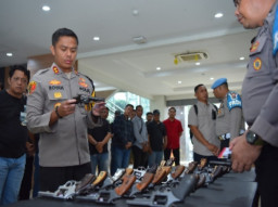 Mitigasi Senjata Api, Polres Gresik Gelar Pemeriksaan Rutin