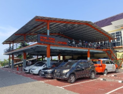 Layanan Prima Polres Gresik, Buka Layanan Titip Kendaraan Gratis Bagi Pemudik di Kantor Polisi