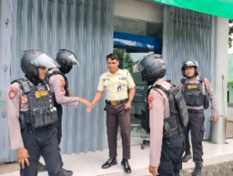 Pastikan Keamanan Masyarakat Selama Libur Idul Fitri 1446 H, Tim Raimas Kalam Munyeng Polres Gresik Giat Patroli Masif