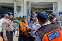 Tertibkan Parkir Liar, Polres Gresik Jaring Sejumlah Jukir Tak Terdaftar