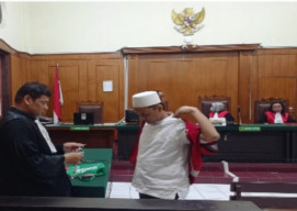 Jual Sabu 4 Poket dan Simpan Setengah Butir Ekstacy, Faizal Rozaq Dihukum 6 Tahun Penjara, Denda Rp1 Miliar