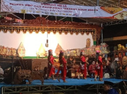 Pentas Seni dan Pagelaran Wayang Kulit Meriahkan Puncak MPLS UPT SD Negeri 123 Gresik