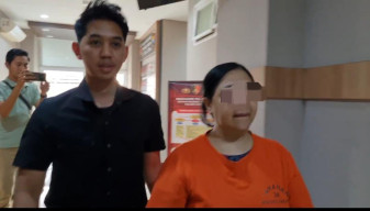 Polres Gresik Tangkap Wanita Penipu Modus Cek Kosong, Rugikan Korban Rp3 Miliar