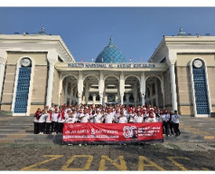 Pimpin Jalan Sehat dan Bakti Sosial Sambut HUT RI ke-80, Kakanwil : Bukti Nyata Pemasyarakatan Peduli