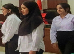 Tipu Uang Arisan Rp470 Juta, 3 Terdakwa Dihukum Berbeda, Alexa 26 Bulan, Mitares 20 Bulan dan Rully F 2 Tahun Bui ‎