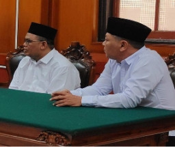 Dirut PT Best Prima Energy Angkut Batubara Ilegal 57 Kontainer, Yuyun Hermawan Diadili di PN Surabaya  ‎