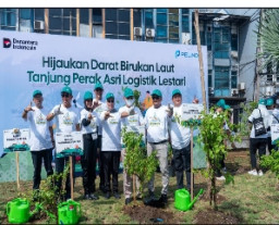 Wujudkan Kawasan Pelabuhan Hijau,  Pelindo Sub Regional Jawa Gelar Penanaman 5.000 Pohon di Wilayah Tanjung Perak