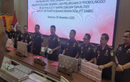 Kejati Jatim Sita Uang Rp 47,28 Miliar dan USD 421.046, Kasus Korupsi PT DABN Tahun 2017 - 2025