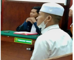 Mantan Ketua Ormas Surabaya Cabuli Anak Tirinya, Muhammad Rosuli Dihukum 5 Tahun Penjara, Denda Rp60 Juta