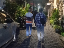 Gercep, Polrestabes Surabaya Amankan Terduga Pelaku Pencabulan Anak 