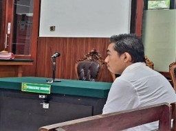 PO Fiktif Kemasan Produk, Didakwa Gelapkan Uang Rp456 Juta, Abraham Santoso Dituntut 3,5 Tahun Penjara  ‎