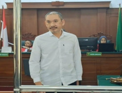 Ruang Sidang Jadi Arena Tinju, Royce Mulianto Diadili Lagi, Perkara Memukul Kepala Pegawai Bank Mandiri