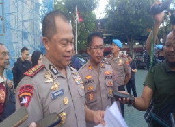 Dituding Hampir Perkosa Adik, Pria di Simokerto Ditusuk dan Dibacok hingga Tewas