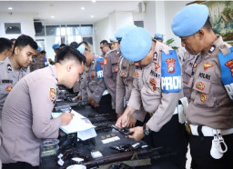 Polres Gresik Perketat Pengawasan Internal, Seluruh Senjata Api Dinas Personel Diperiksa
