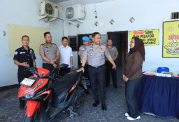 Curanmor di Parkiran Indomaret Cerme Terungkap, Satu Pelaku Ditangkap dan Motor Korban Dikembalikan