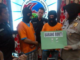 Pensiunan PNS Lamongan Tertangkap Bawa Sabu