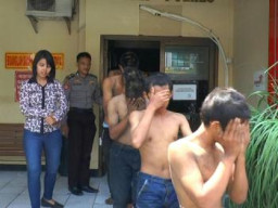 Suporter Swepping Kendaraan Asal Malang, 42 Bonek Diamankan KP3