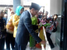 BUPATI BONDOWOSO RESMIKAN GEDUNG BARU MILIK DINAS PENDIDIKAN DAN KEBUDAYAAN   