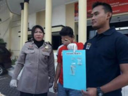 Penyanyi Dangdut Lokal Jawa Timur Jadi Budak Sabu