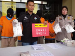 Jaringan Pengedar Pil Koplo di Gilas Polrestabes Surabaya