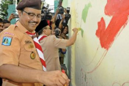 Buka Kampung Kelir Pramuka, Gus Ipul Puji Kemajuan Banyuwangi 