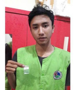 Nyabu, Joni Ardiansyah (22) Pasukan Kuning Ditahan Aparat