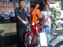 Gagal Pulang Kampung, Andrianus Cristiawan Masuk Hotel Prodeo